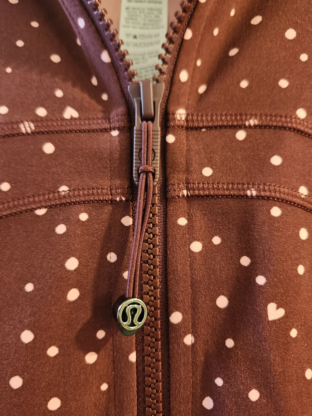 NWT lululemon Define Cropped Nulu Jacket Heart Scatter Dot Print Sz 8 Rare Burgu